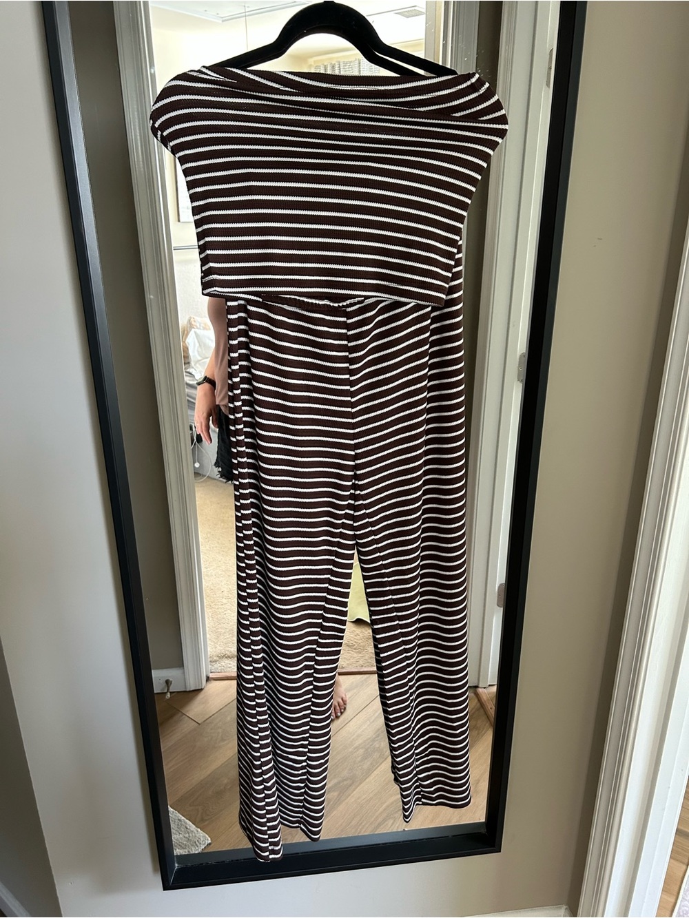 Amazon Striped Brown & Cream Wide-Leg Pants - Women's - Picture 4 of 5